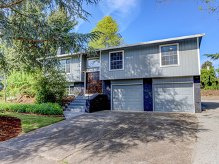 Main Photo