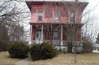 Main Photo