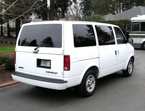 Image 5 of 2005 Chevrolet Astro…