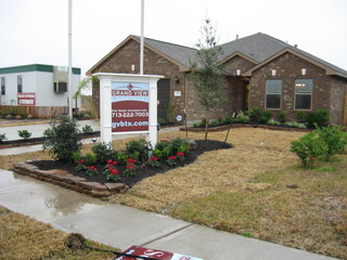 Main Photo