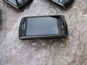 $1900. Blackberry 9530 en PERFECTAS condiciones, telefono LIBERADO GSM CDMA para ser utilizado con Telcel, Movistar o cualquier otra compania GSM o CDMA en el Mundo.