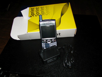 $900 Pesos. Palm Treo 650 CDMA para IUSACELL Cargador, bateria y funda.