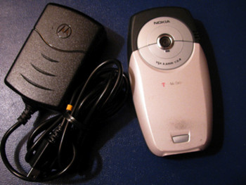 $999. Nokia 6600 con cargador, bateria y funda.
