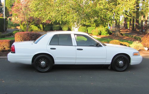 Image 7 of 2006 Ford Crown Victoria…