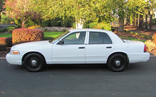Image 10 of 2006 Ford Crown Victoria…