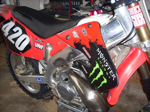 2001 Honda cr250 brochure