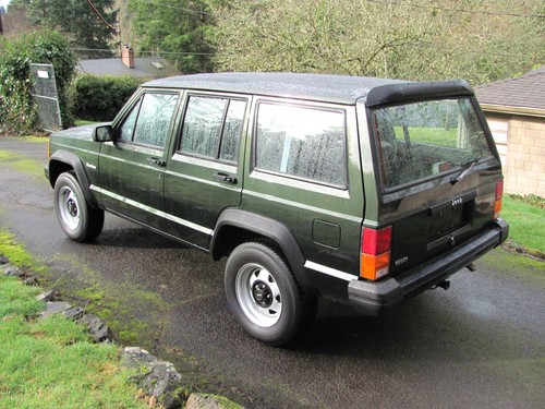 Image 4 of 1996 Jeep Cherokee Square…