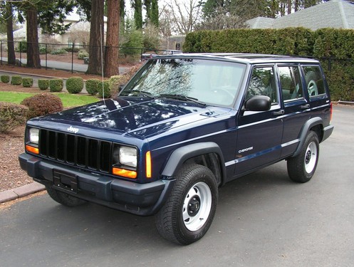Image 8 of 2000 Jeep Cherokee Square…