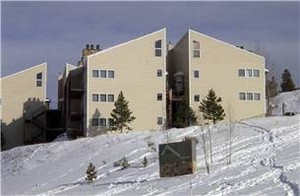 mountianside2.jpg