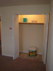 ClosetVillas.JPG