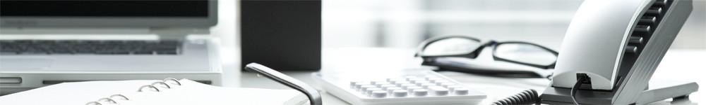 GlassesonDeskB.jpg