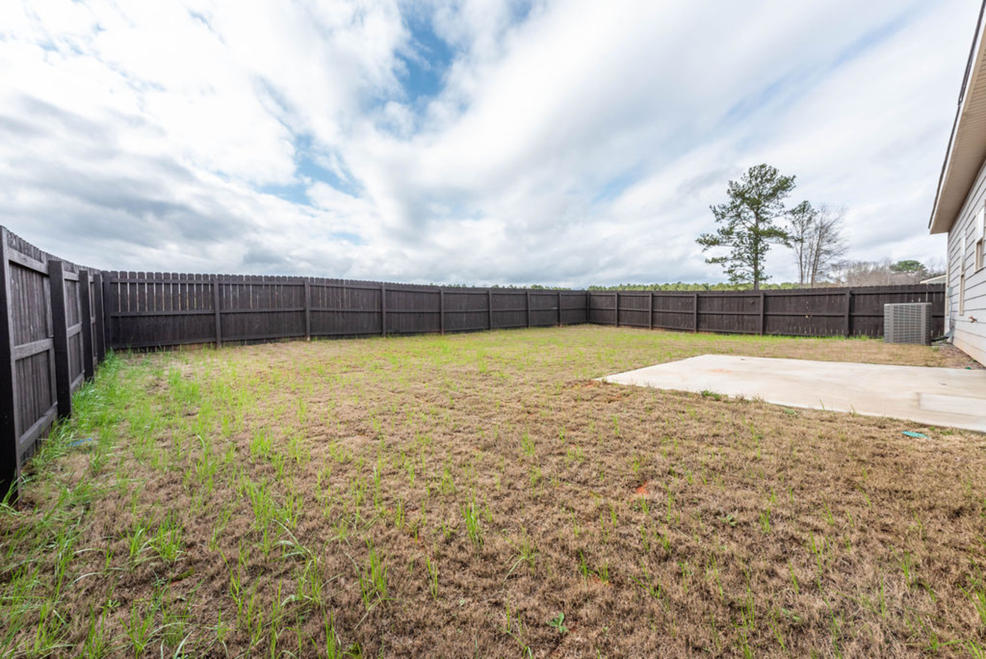 House for Rent 11157 Wind Ridge Dr *AVAILABLE!* Powered by vFlyer