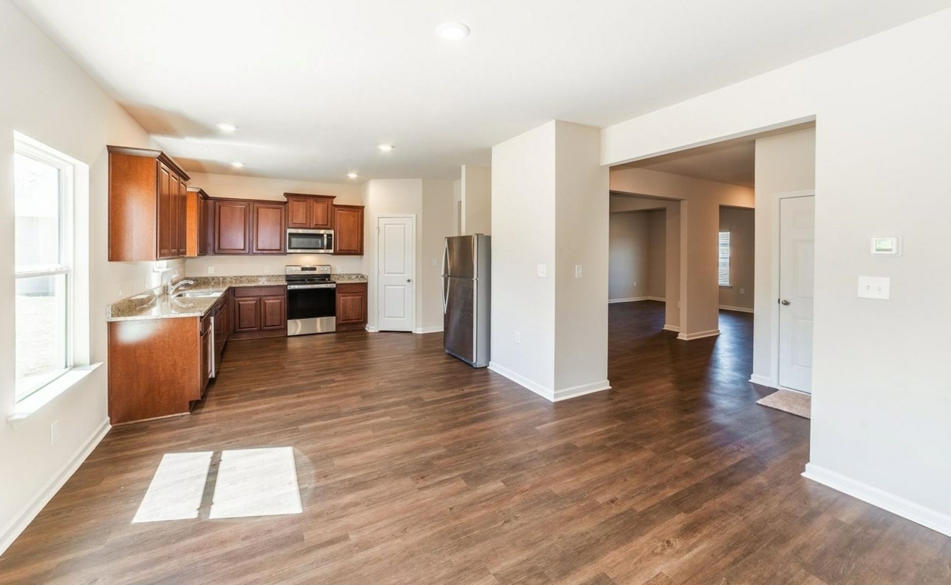 House for Rent 148 Oliver Drive *AVAILABLE!* Powered by vFlyer