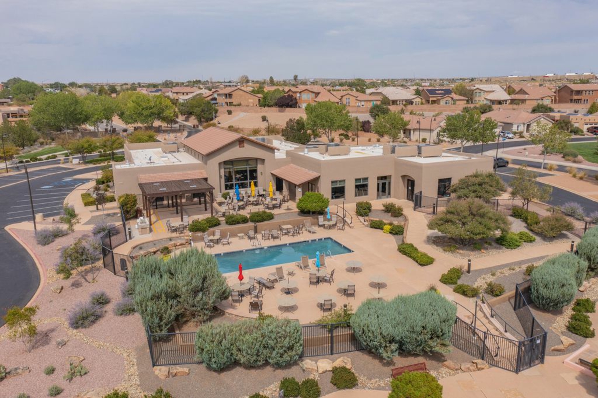 House for Rent Located in the desirable Gated Del b Alegria 55+ community. Do Not Miss