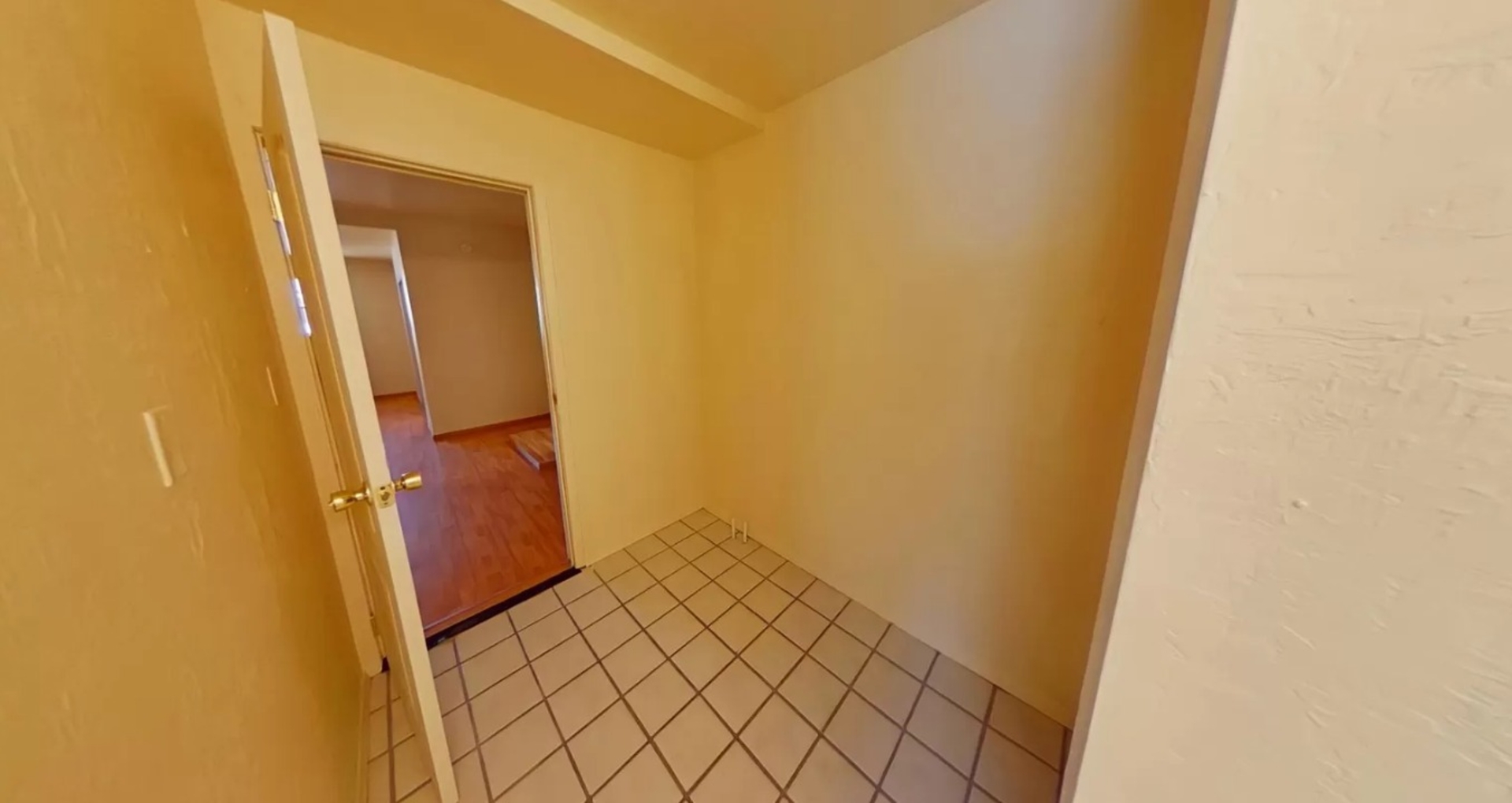 House for Rent Application Pending!! Located on a large lot in the Beautiful North Valley!!! RV