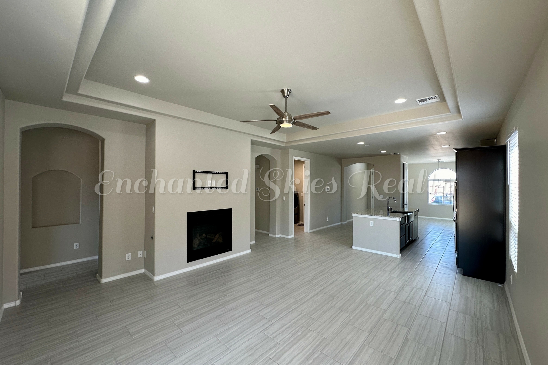 House for Rent This is Your Opportunity to rent a luxurious 3bedroom, single family home! It