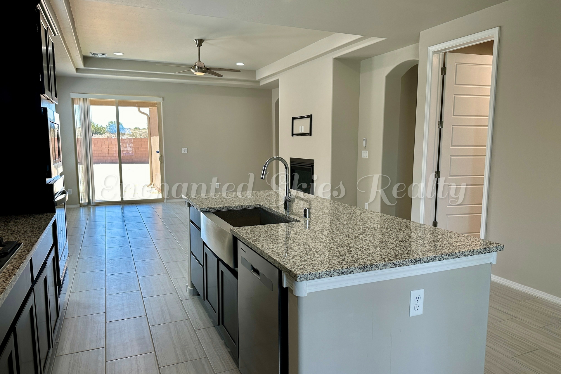 House for Rent This is Your Opportunity to rent a luxurious 3bedroom, single family home! It