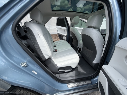 2024 Hyundai IONIQ 5 Limited - Photo 26