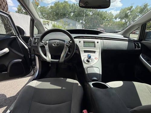 2013 Toyota Prius Three - Photo 12