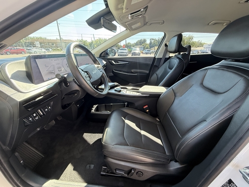 2024 Kia EV6 Wind - Photo 10