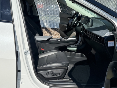 2024 Kia EV6 Wind - Photo 18