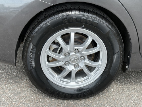 2013 Toyota Prius v Five - Photo 20