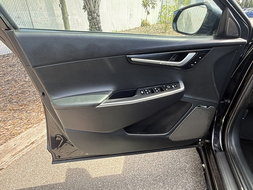 2023 Kia EV6 Wind - Photo 9