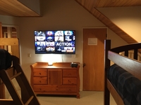 2nd Flr Bdrm w/55' TV