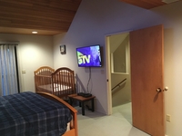 2nd Flr Mstr Bdrm w/43